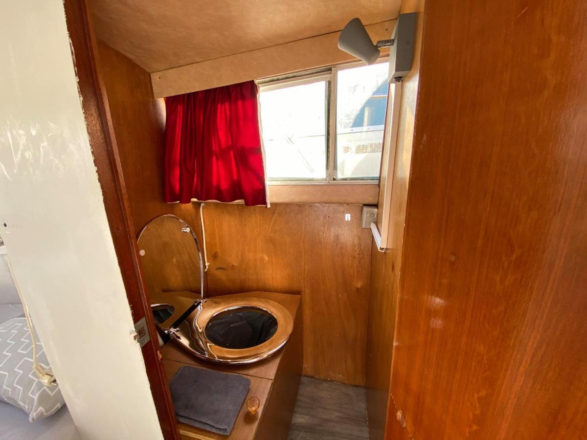 Bateau L'Etoile, Romantique, Apaisant, Ideal Pour Un Couple Ouistreham Luaran gambar