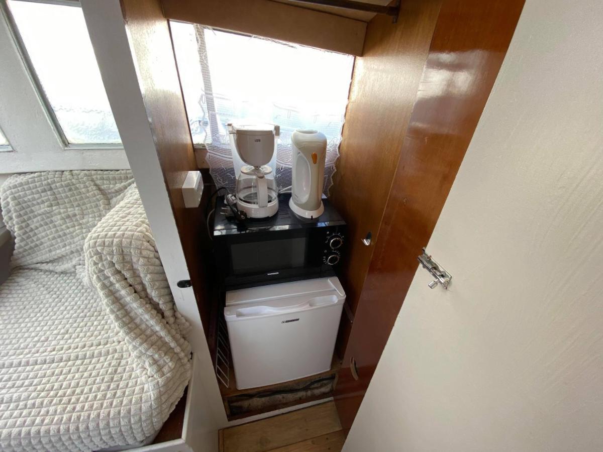 Bateau L'Etoile, Romantique, Apaisant, Ideal Pour Un Couple Ouistreham Luaran gambar